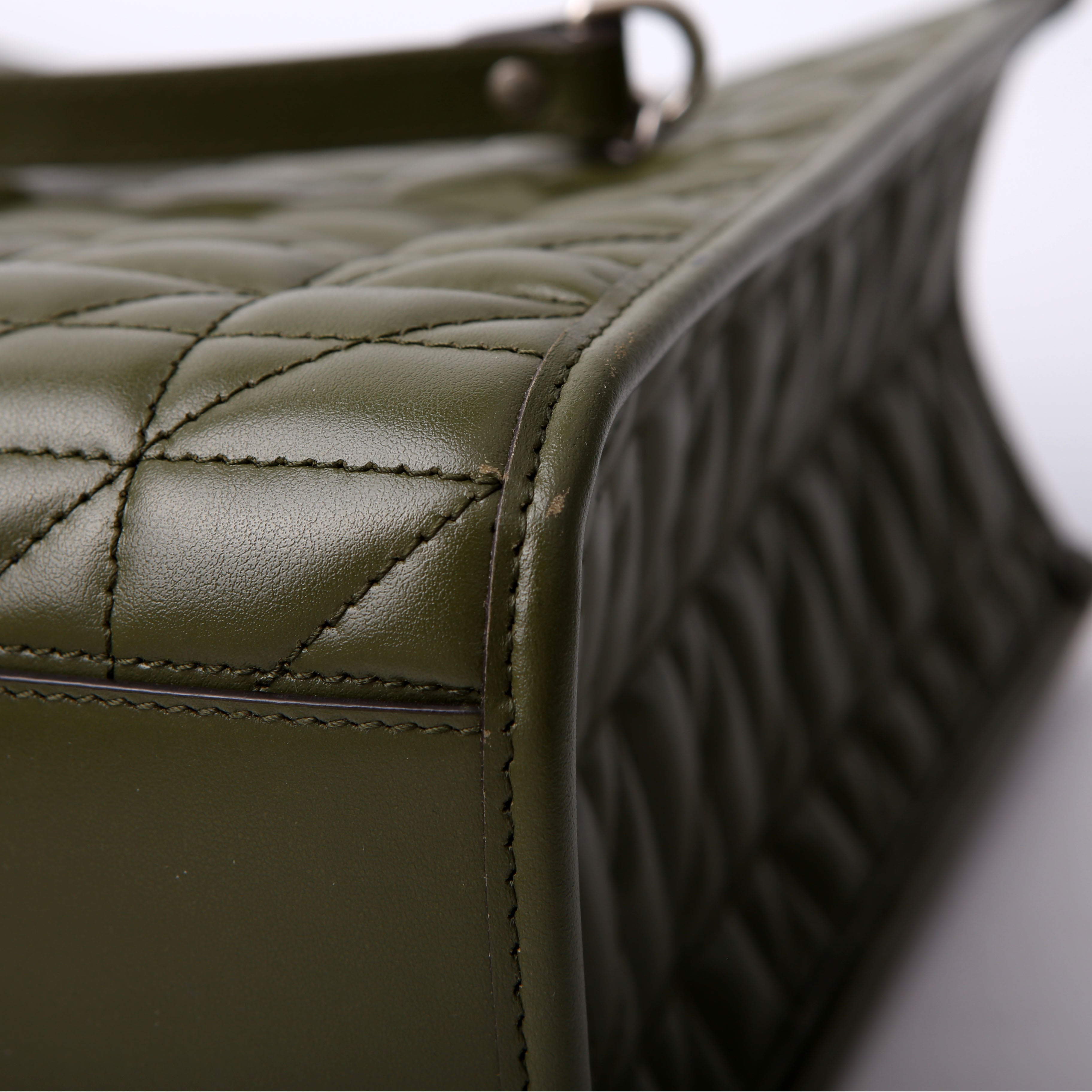 675796 Marmont Aria Chain Medium Tote Green