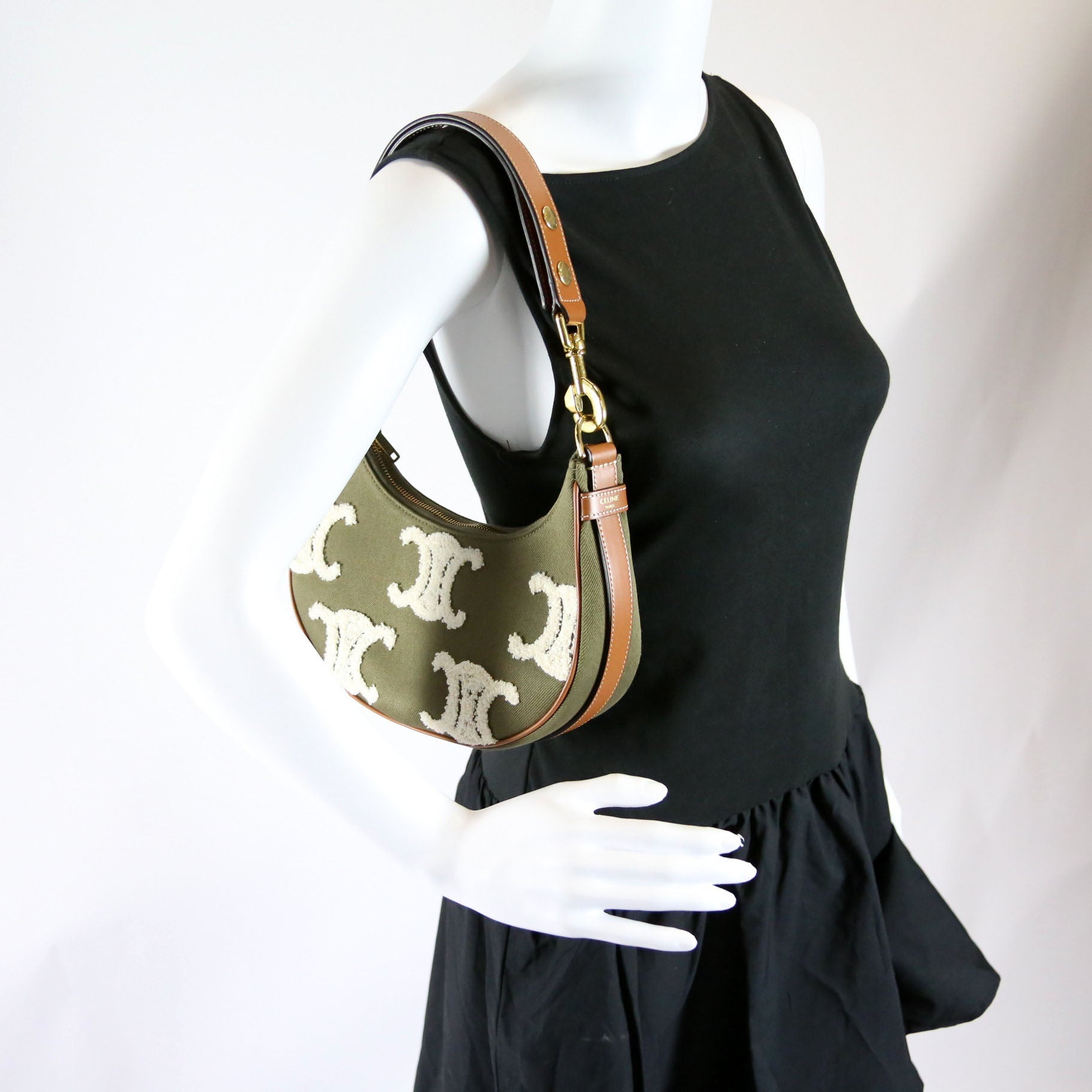 Ava Medium Canvas Bouclette Green/Brown/White
