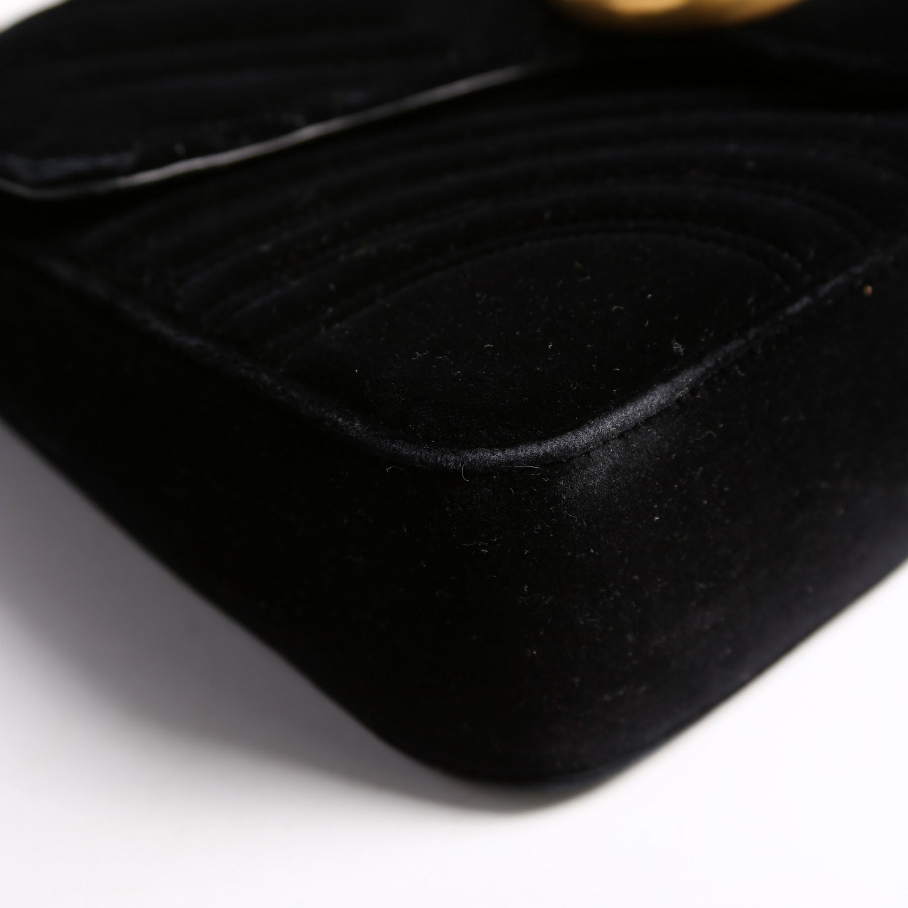 443496 Marmont Velvet Shoulder Medium Black