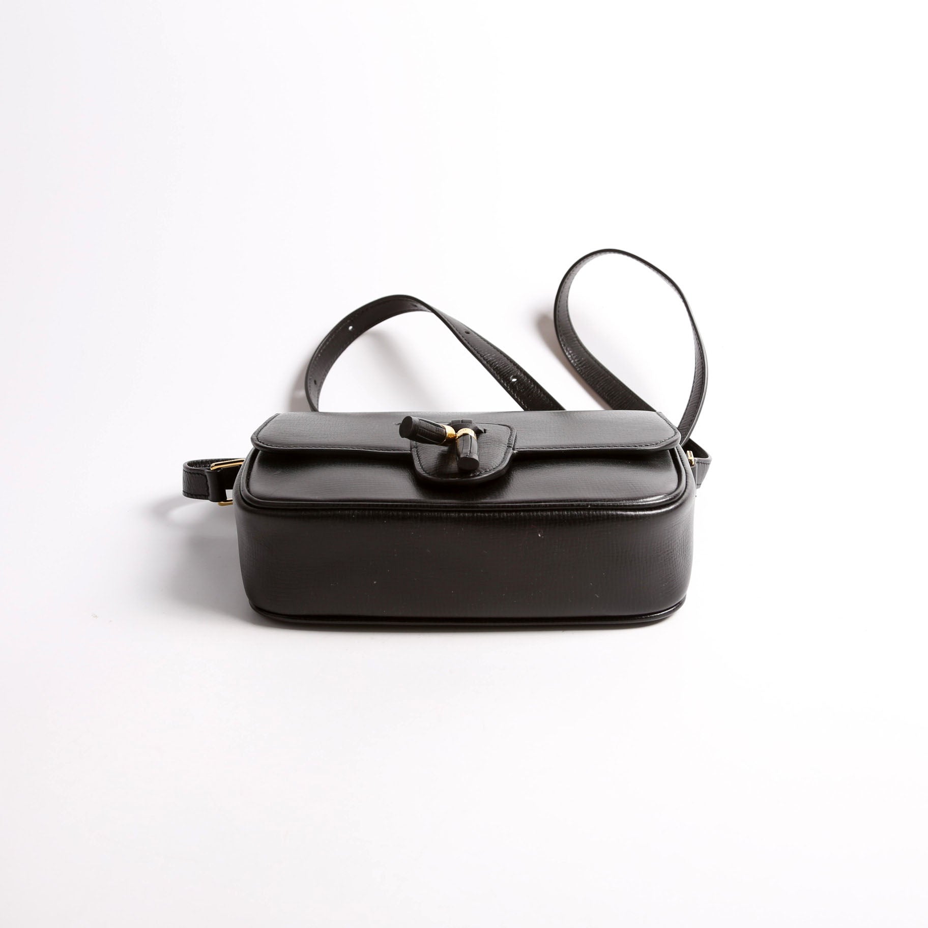 Tassels Medium Shoulder Black