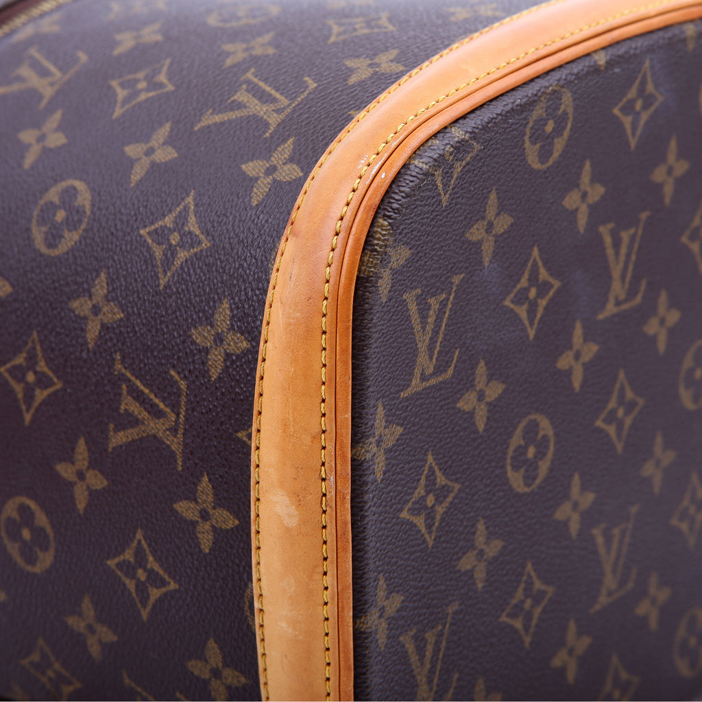 Nice Beauty Case With Strap Monogram
