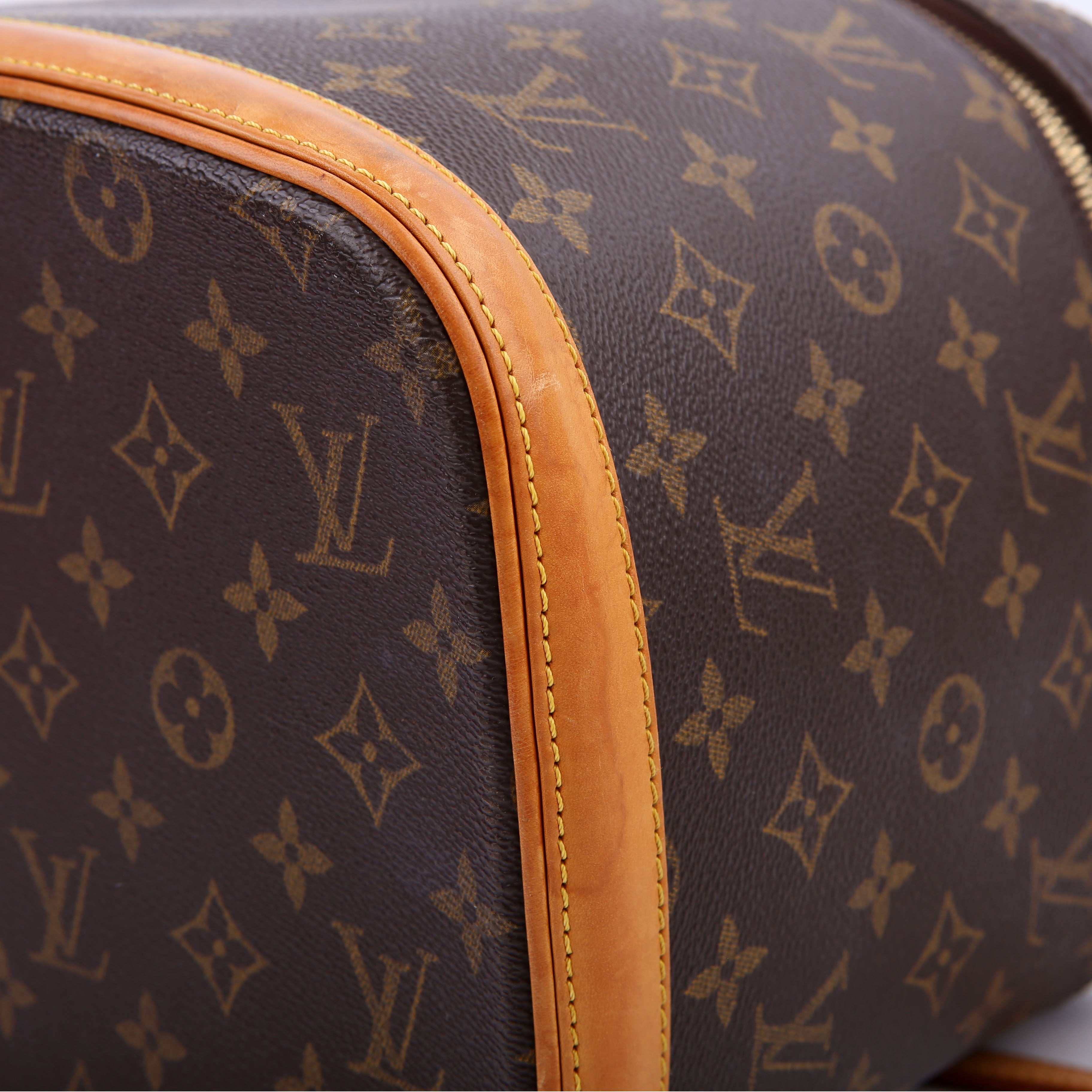 Nice Beauty Case With Strap Monogram