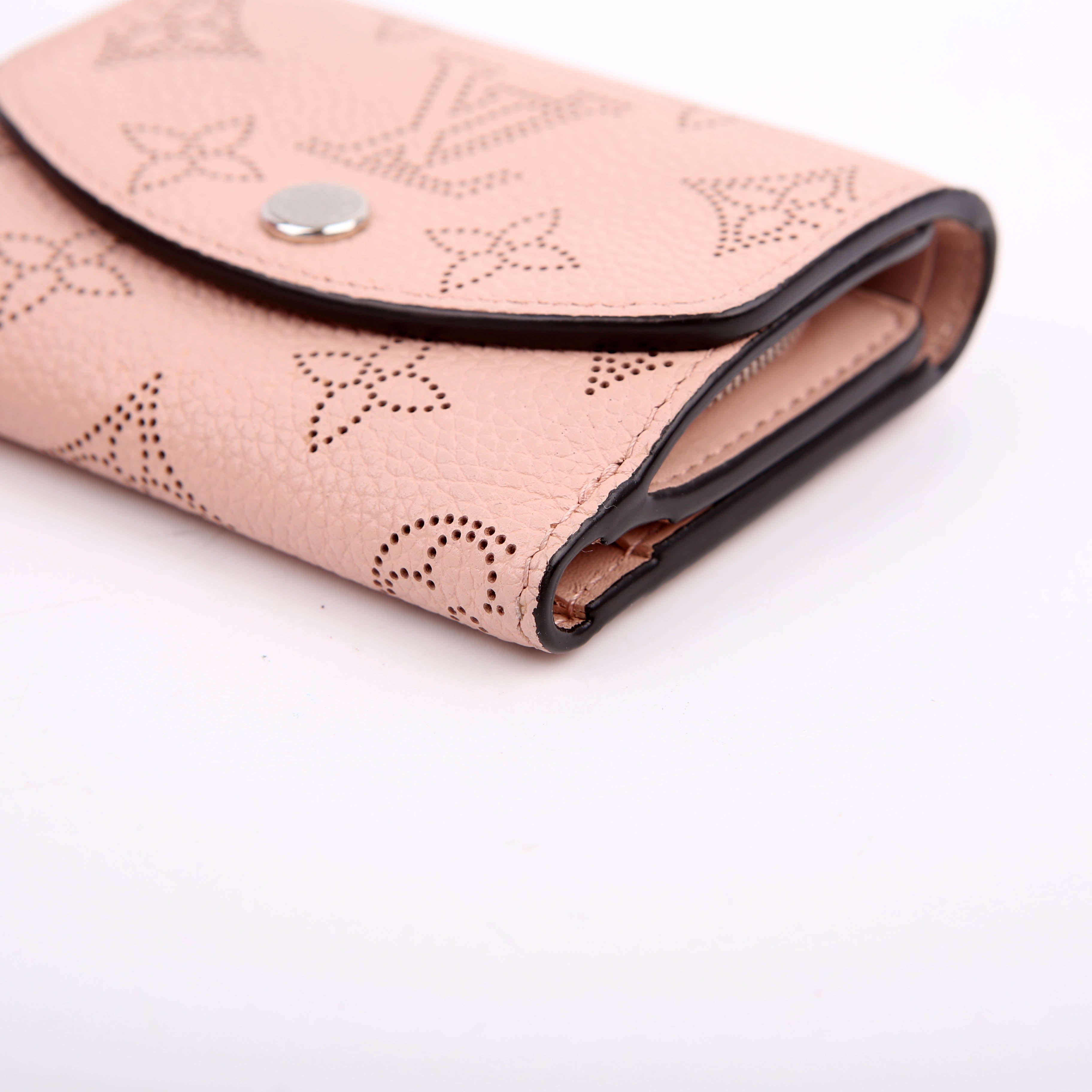Iris Compact Wallet Mahina Pink