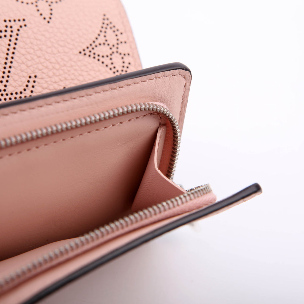 Iris Compact Wallet Mahina Pink