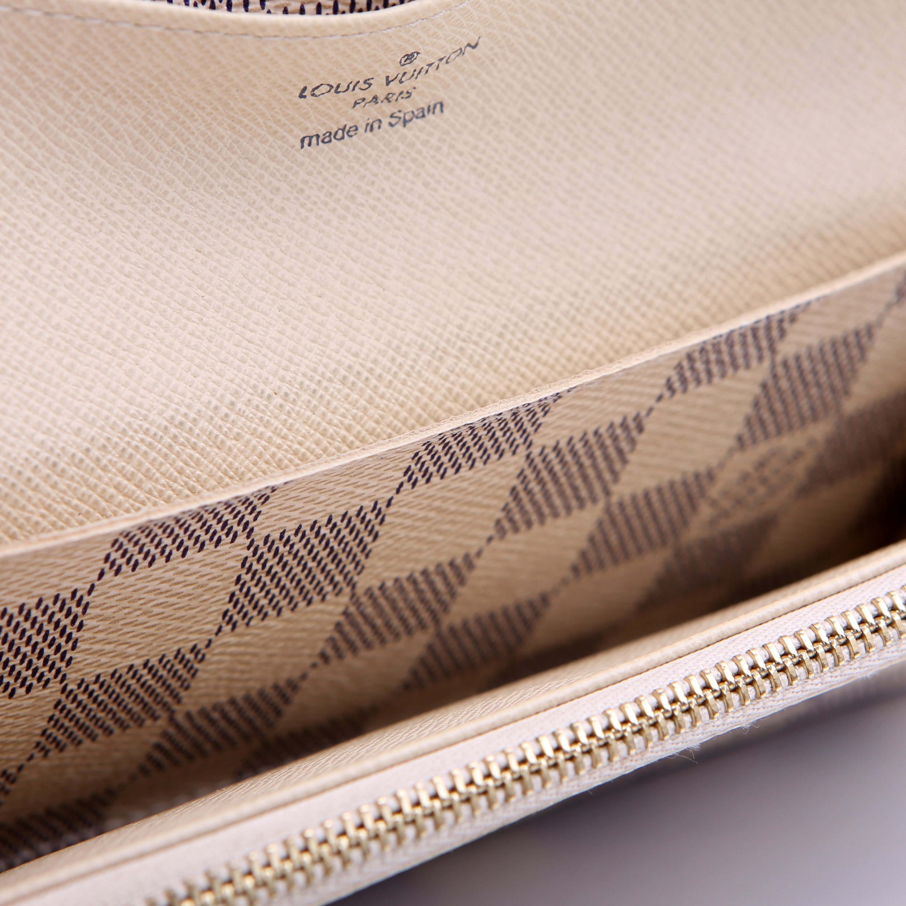 Emilie Wallet Damier Azur Newer