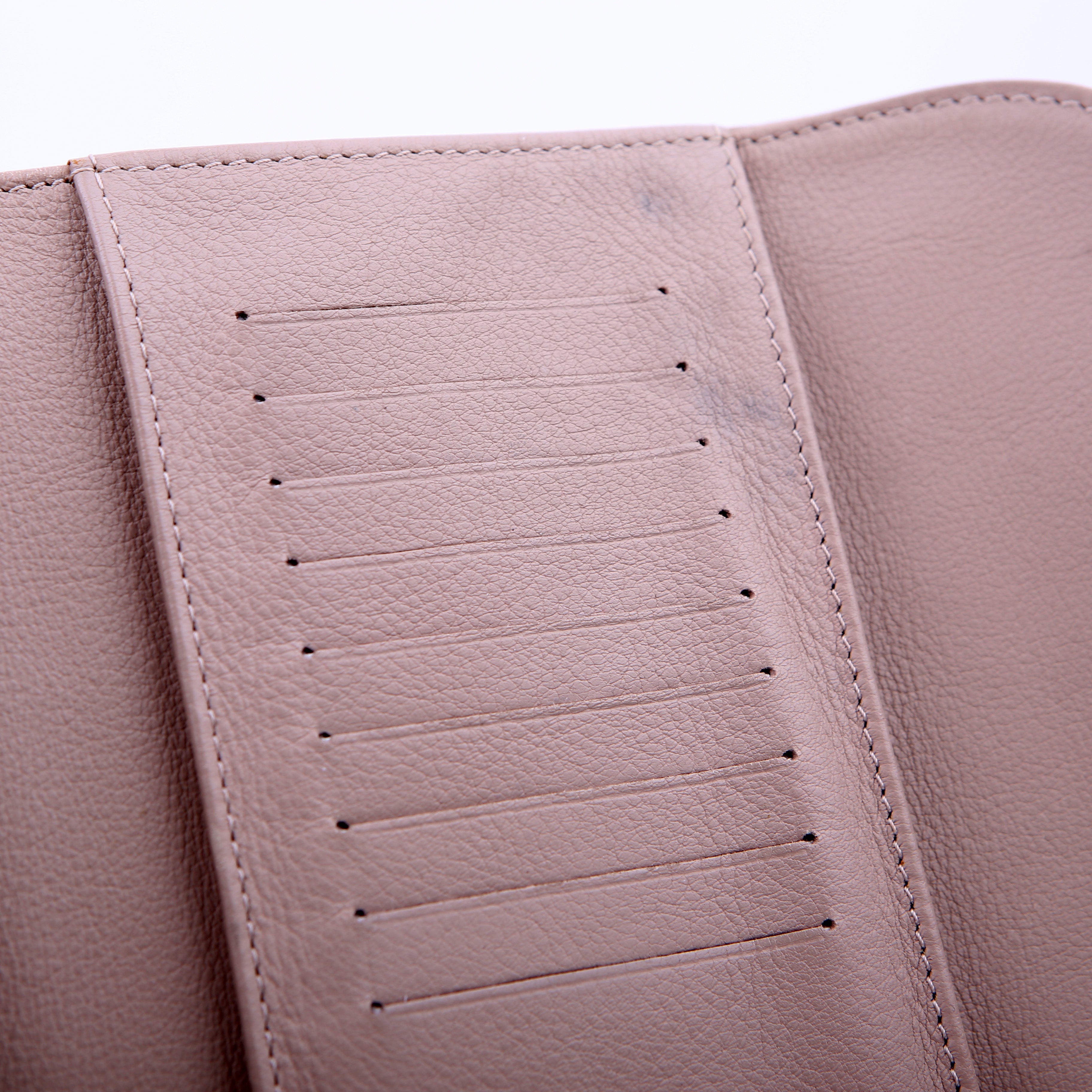 Amelia Wallet Mahina Taupe