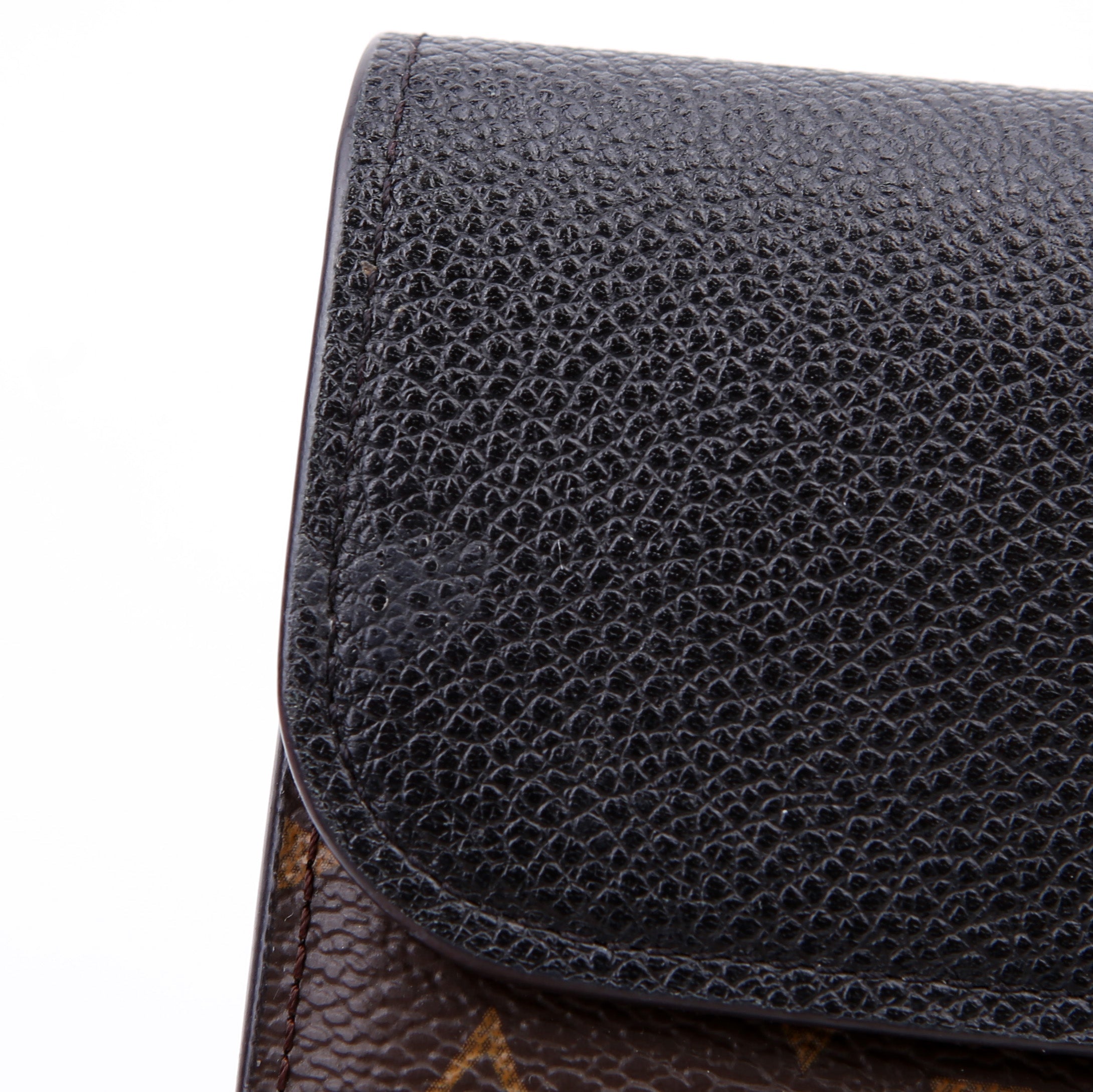 Venus Wallet Monogram Black