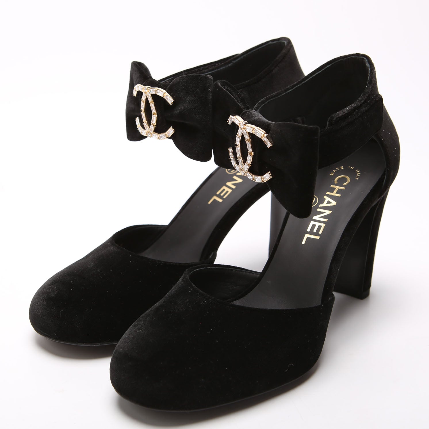 Mary - Jane Velvet Bow Pumps Size 36.5 Black