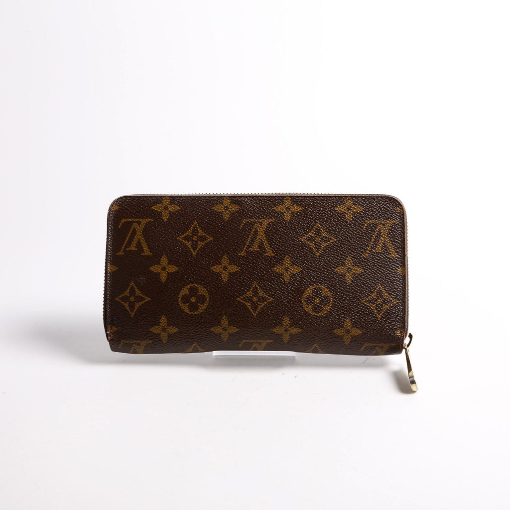 Zippy Wallet Monogram