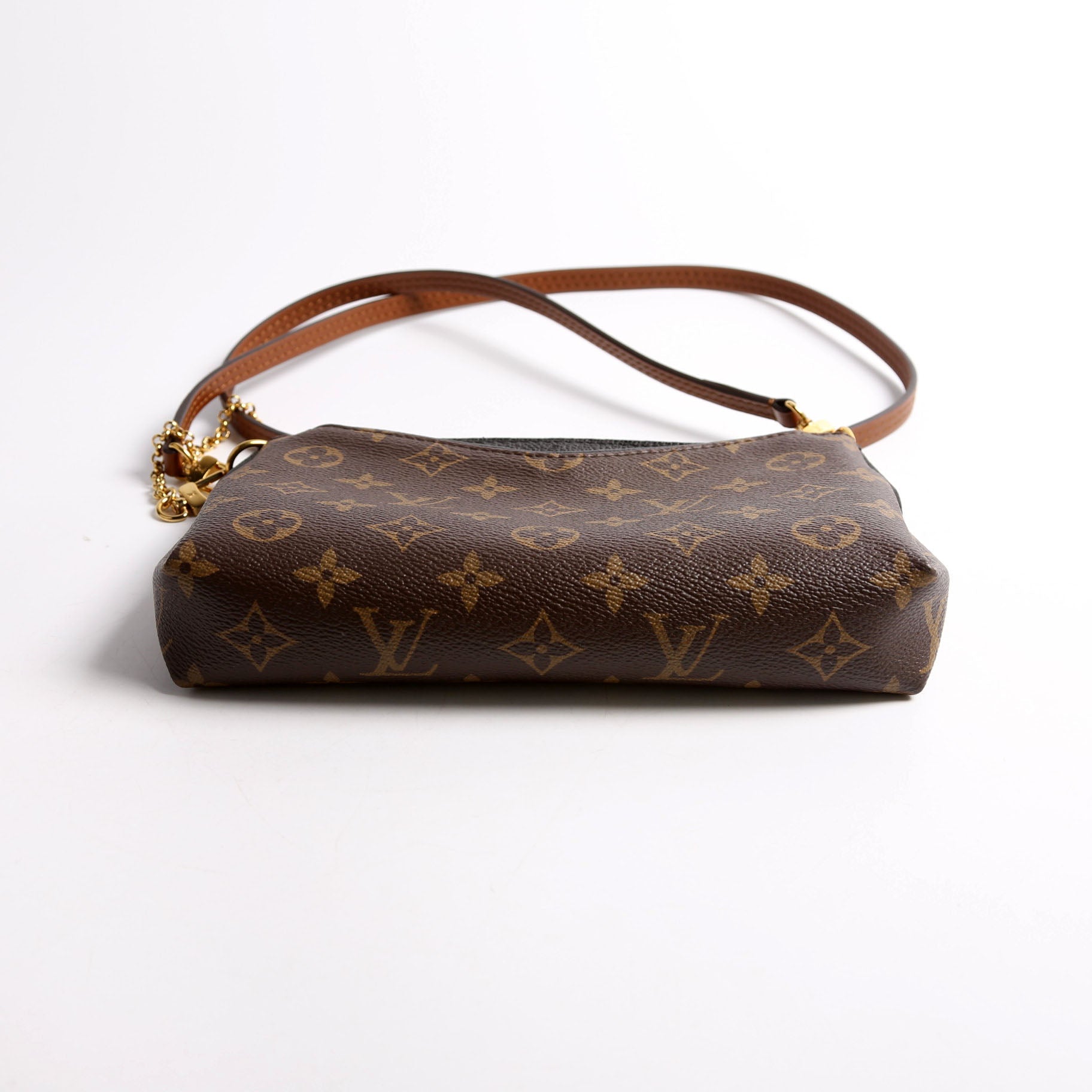Pallas Clutch Monogram