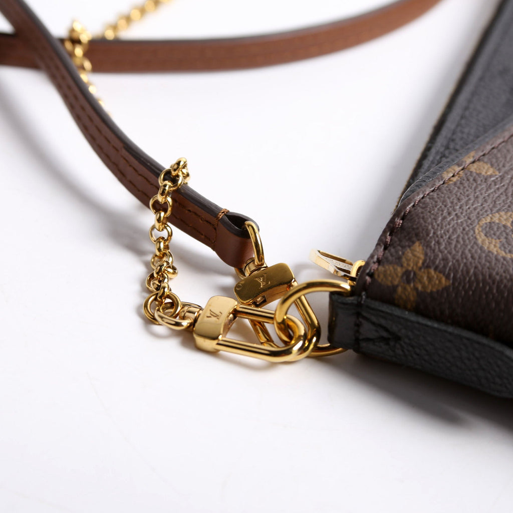 Pallas Clutch Monogram