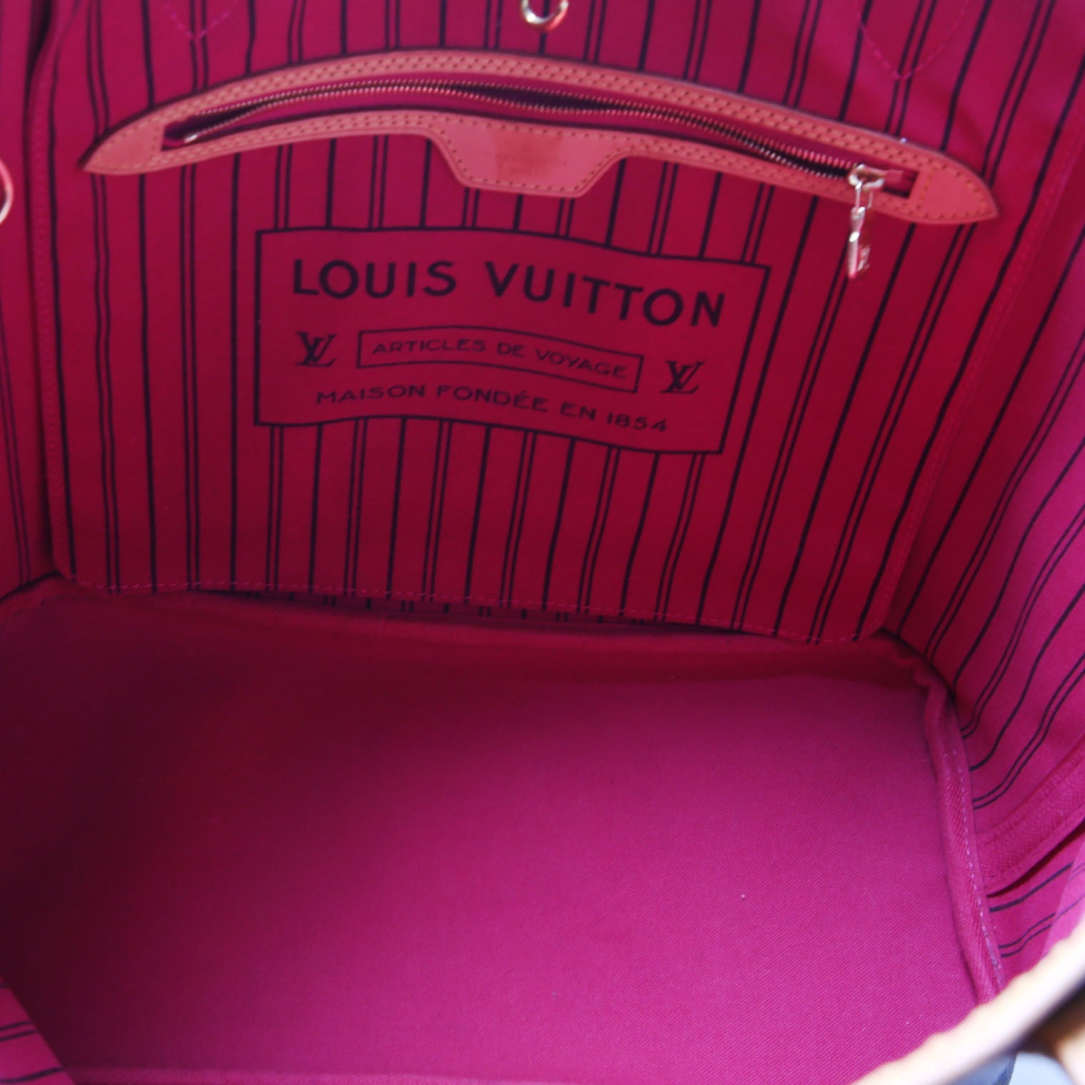 Neverfull MM Monogram Berry