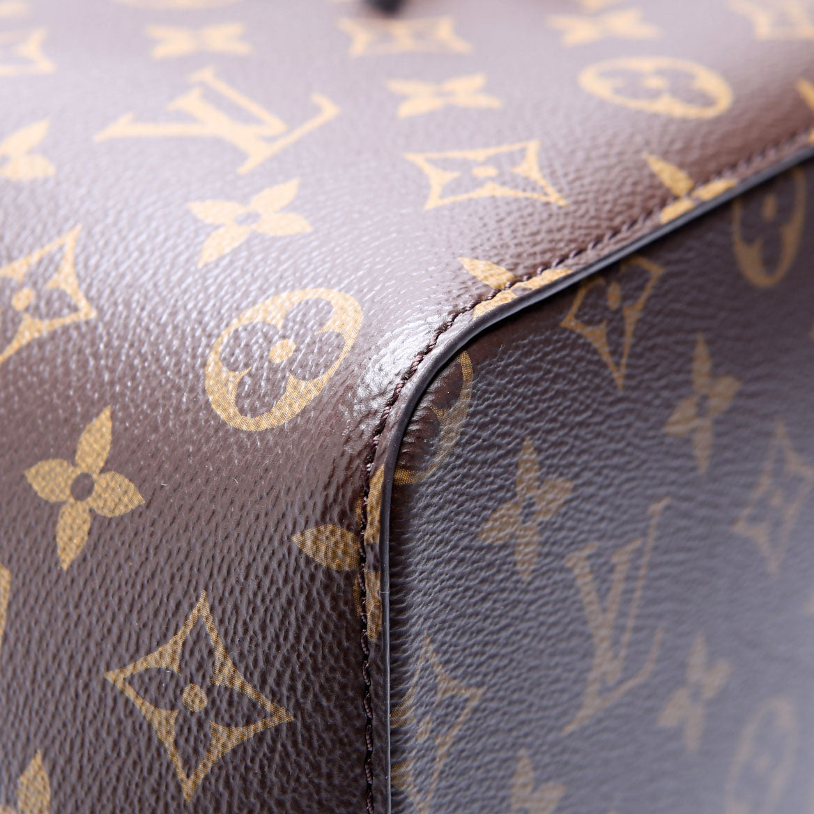 Neonoe Monogram Black