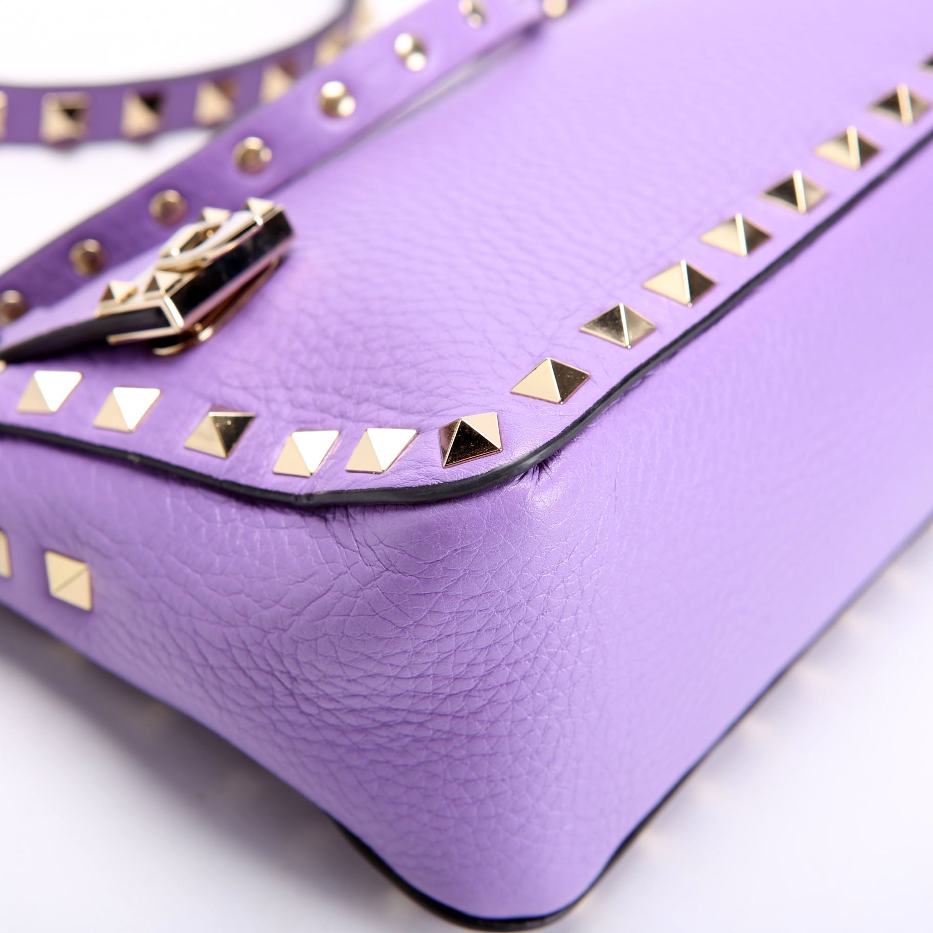 Rockstud Selleria Flip Lock Shoulder Bag Purple