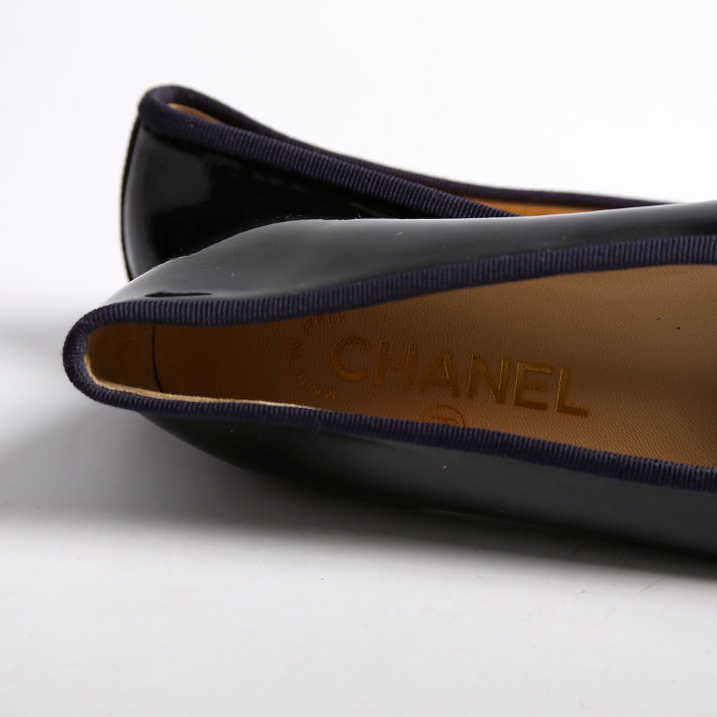 CC Cap Toe Ballet Flats Size 35.5 Navy