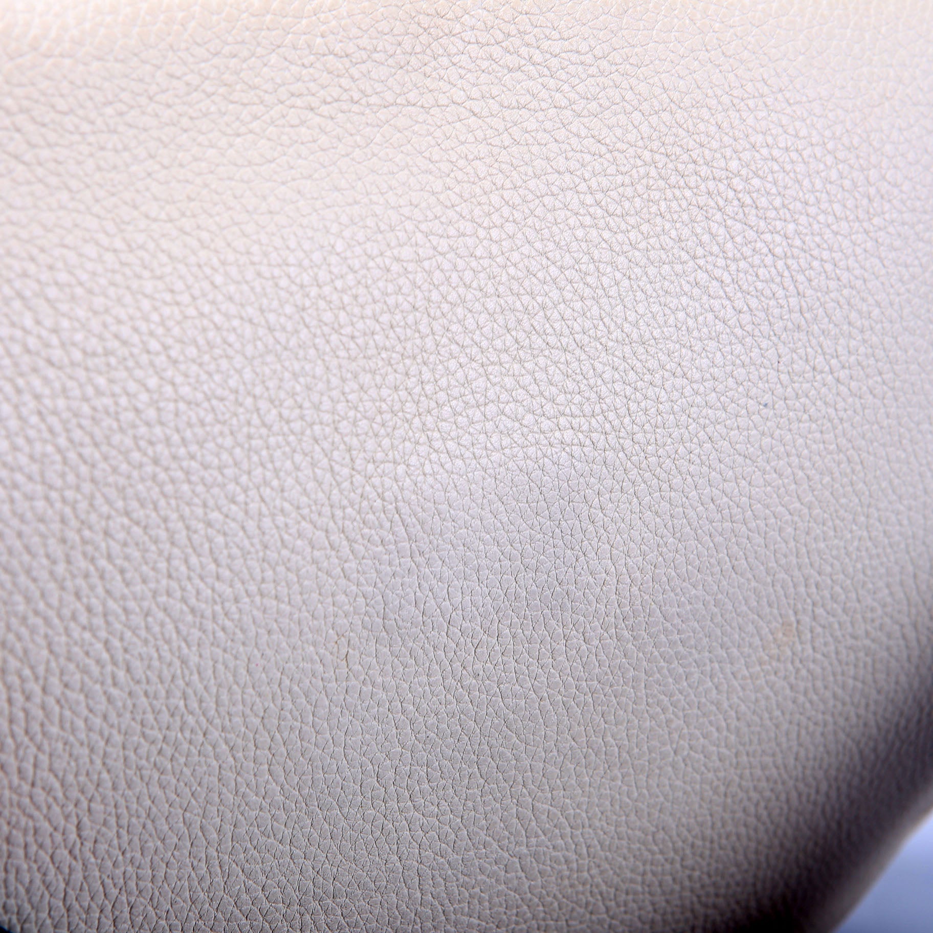 530412 Retro Belt Bag Medium Ivory