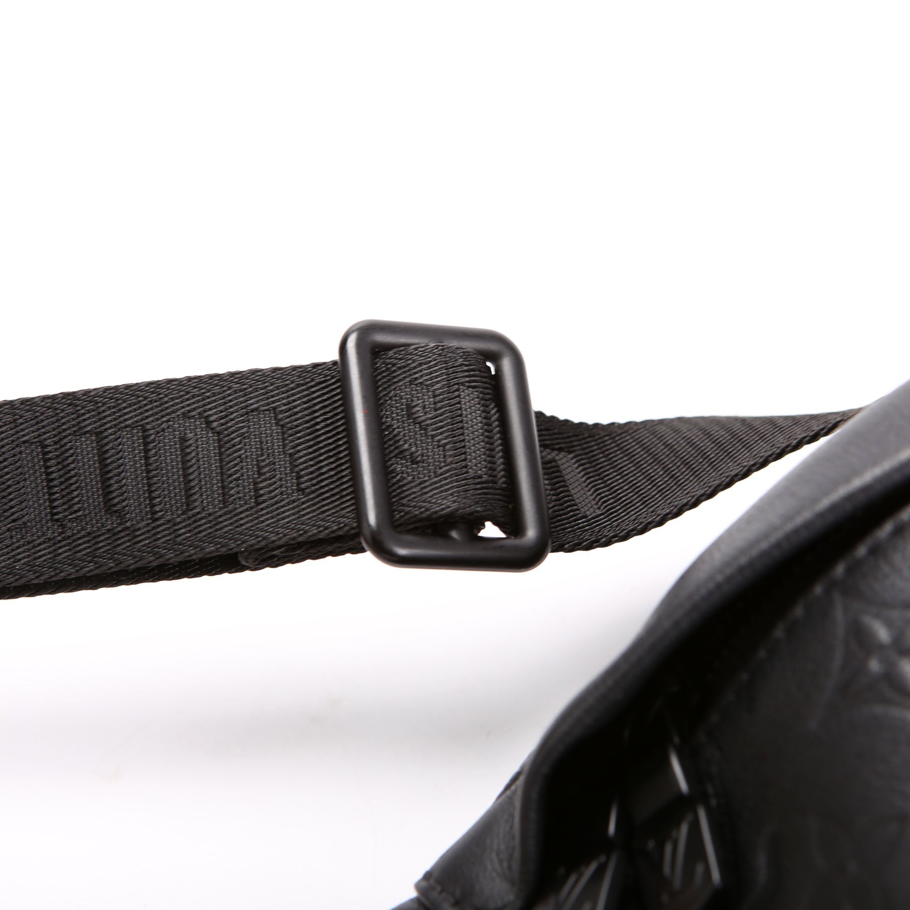 Discovery Bumbag Shadow Monogram