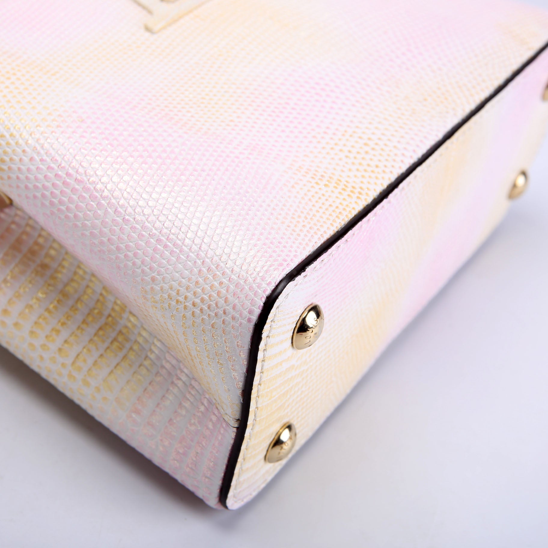 Capucines Mini Metallic Lizard Pink