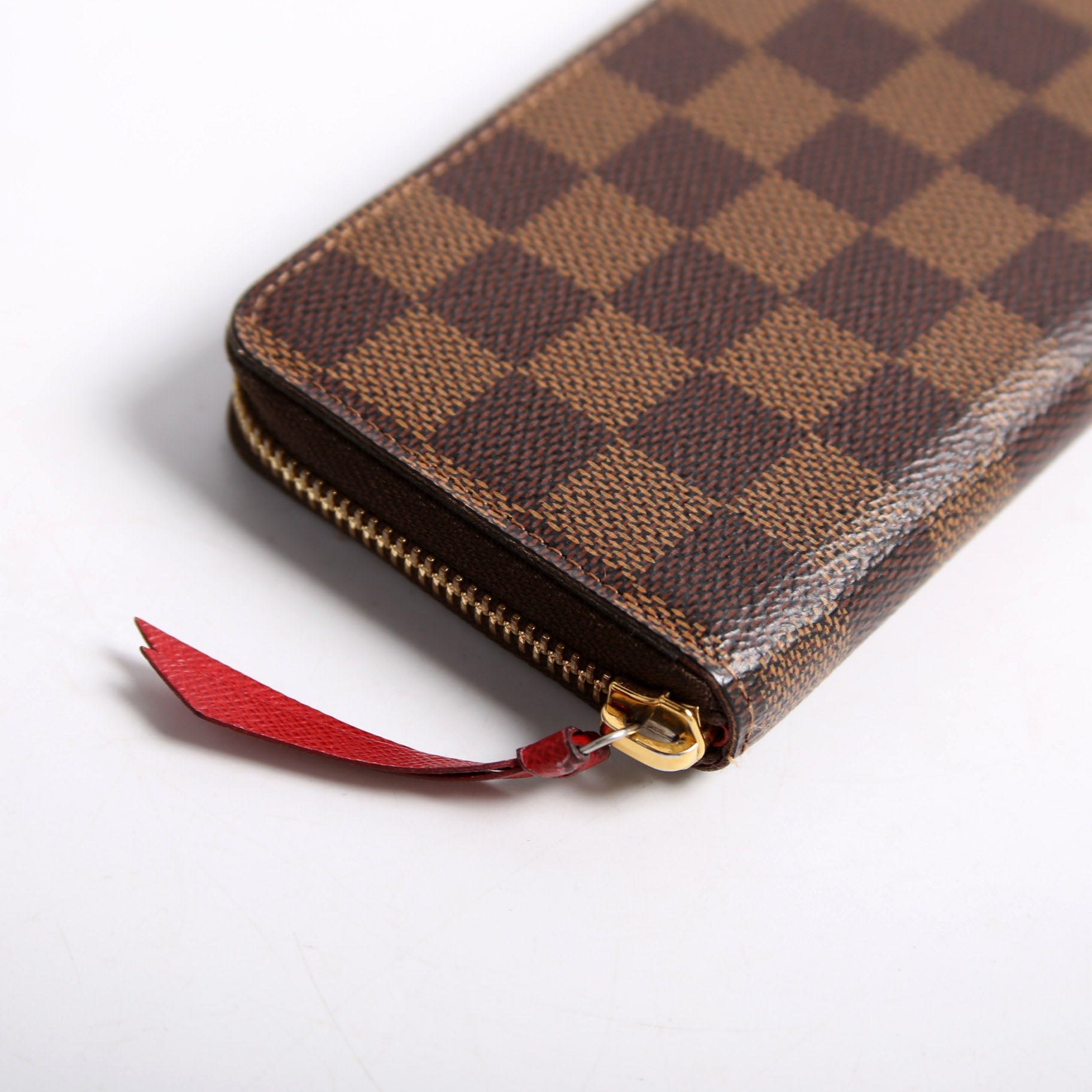 Clemence Wallet Ebene