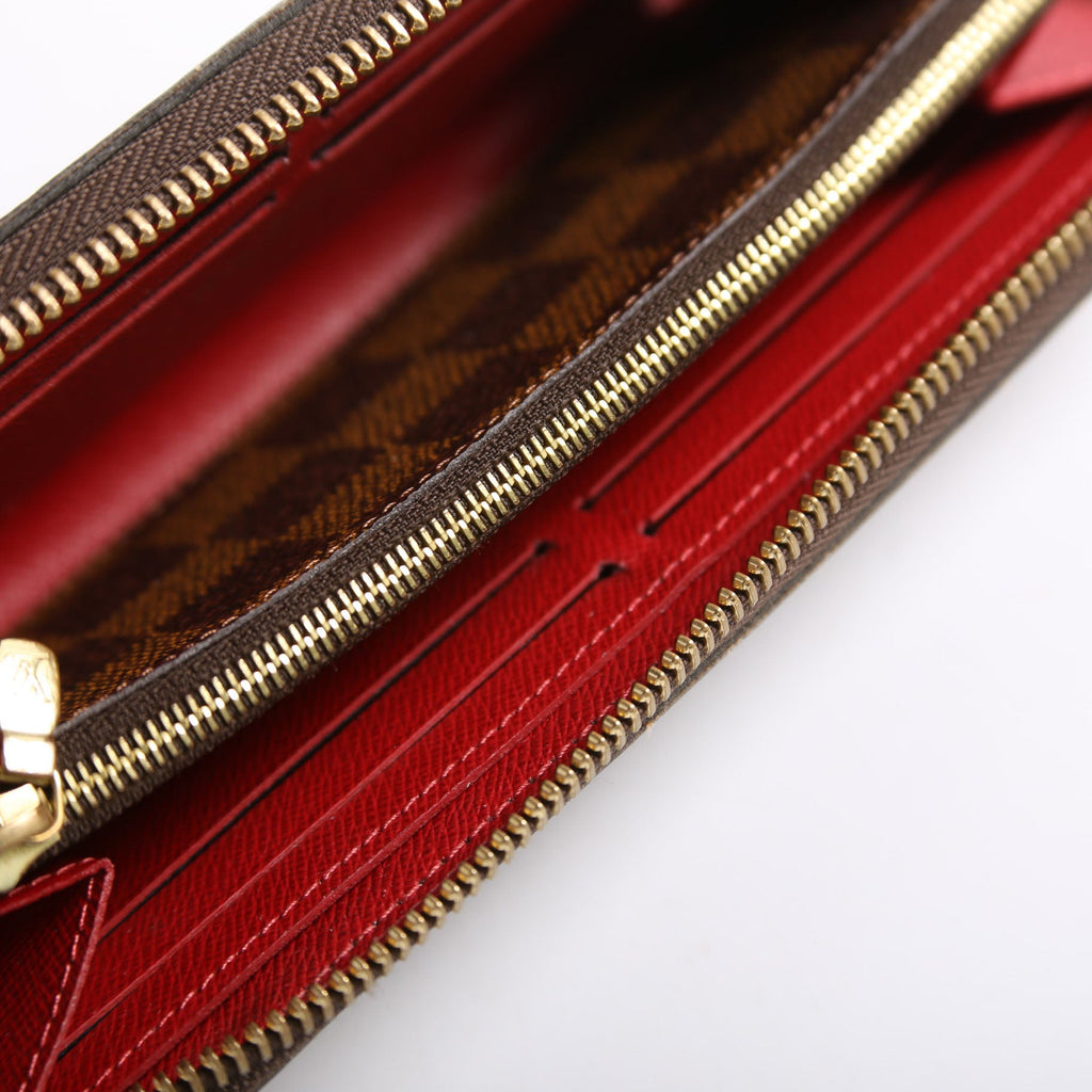 Clemence Wallet Ebene