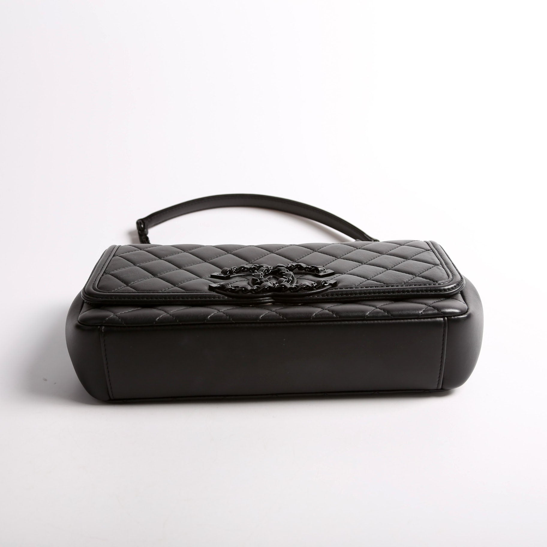 CC Filigree Flap Bag Medium Lambskin 30M Black