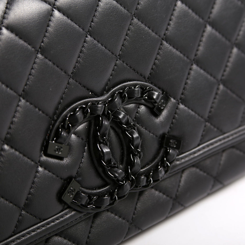 CC Filigree Flap Bag Medium Lambskin 30M Black
