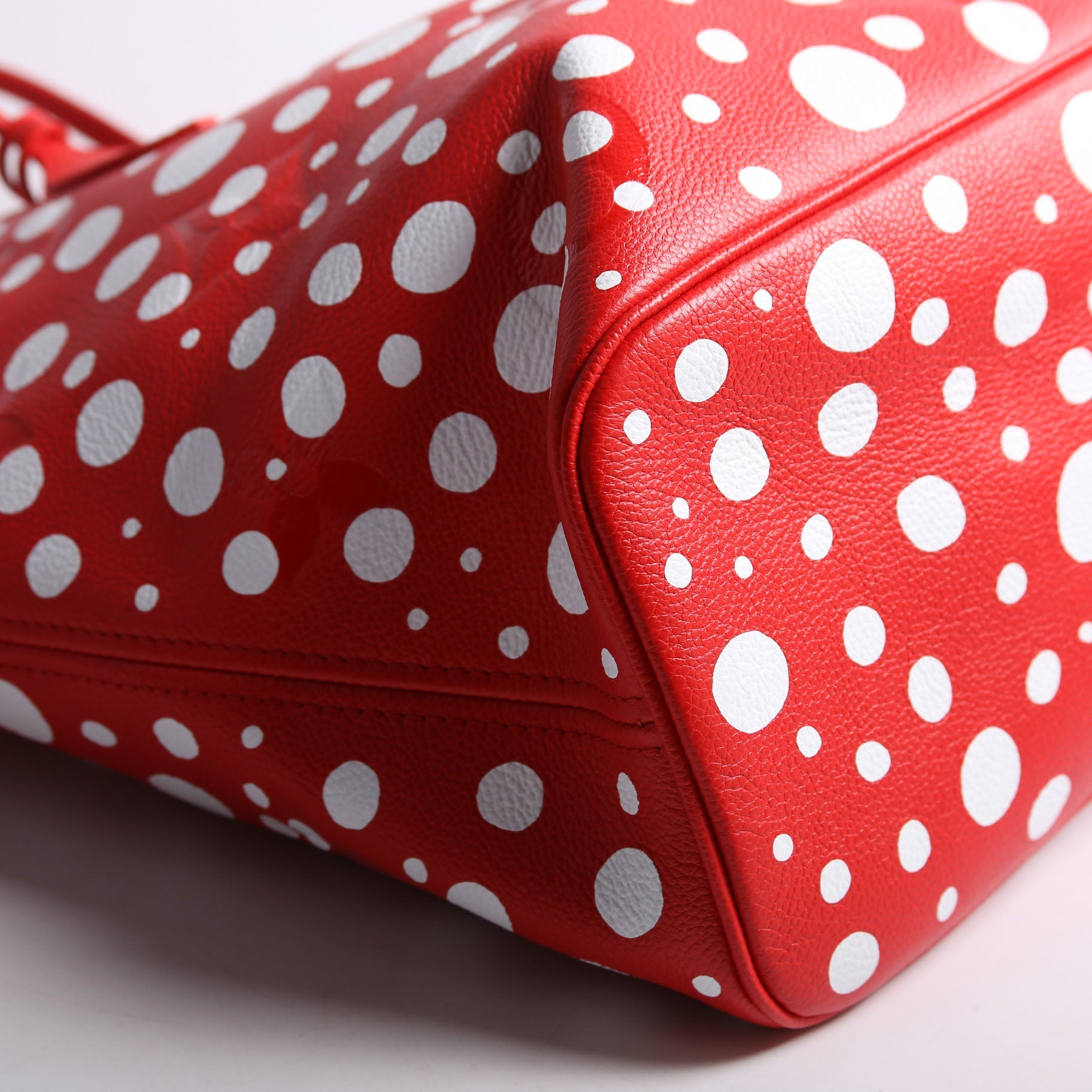 LV x YK Infinity Dots Neverfull with Wallet MM Empreinte Red and White
