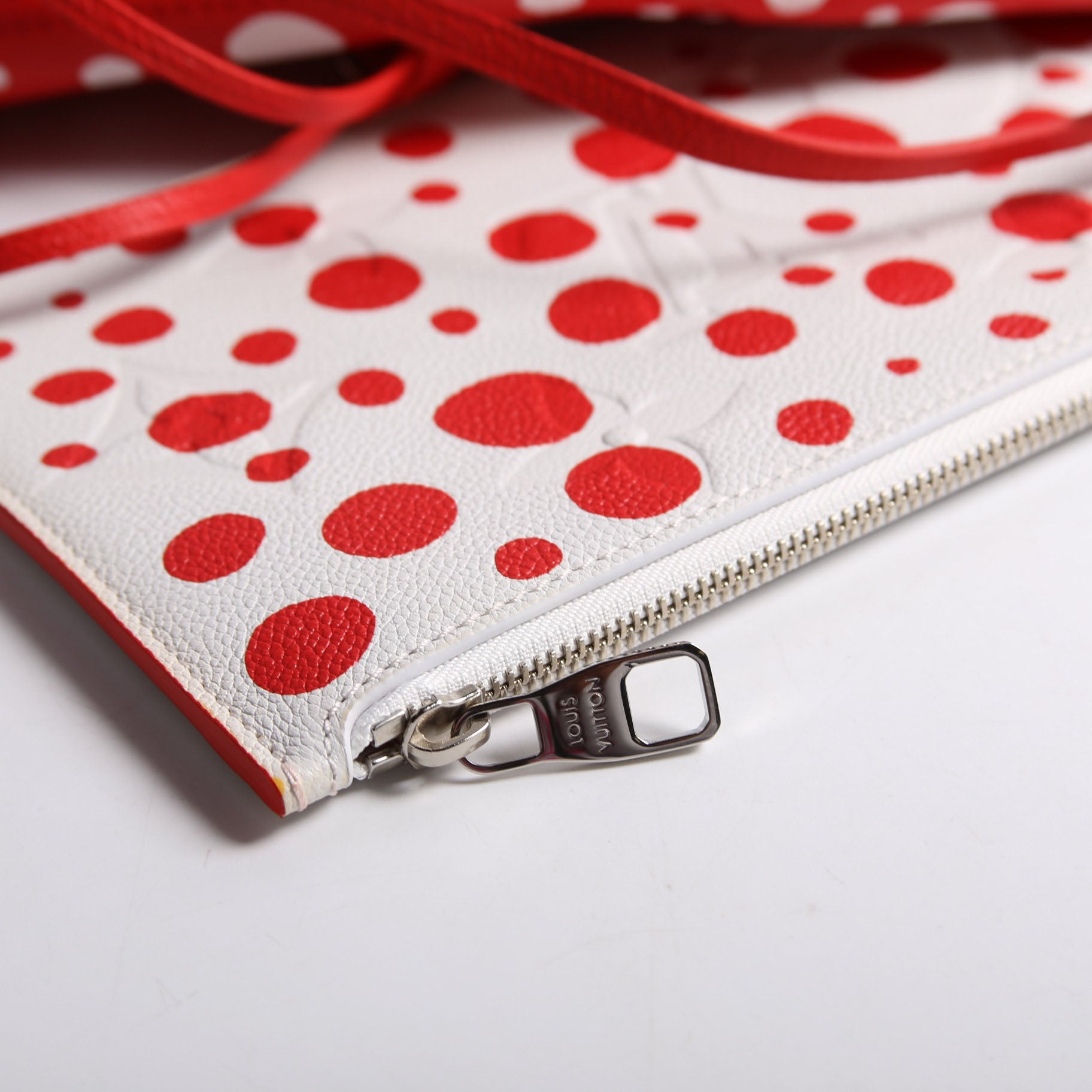 LV x YK Infinity Dots Neverfull with Wallet MM Empreinte Red and White