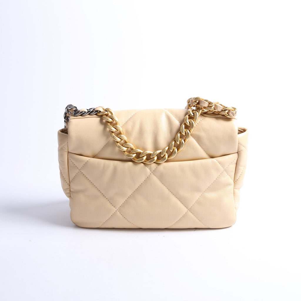 Quilted Goatskin 19 Medium Flap 30M Tan