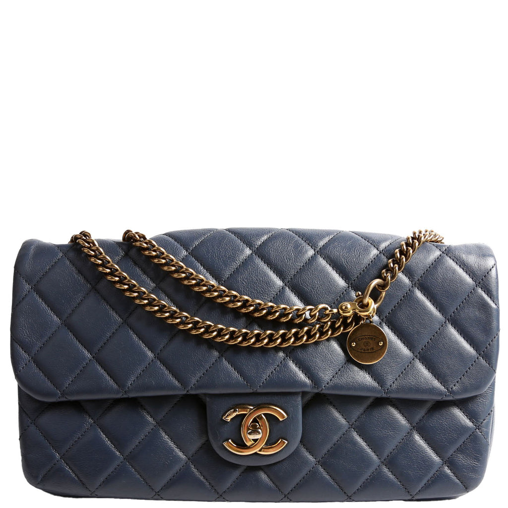 CC Crown Flap Bag Lambskin 18M Navy