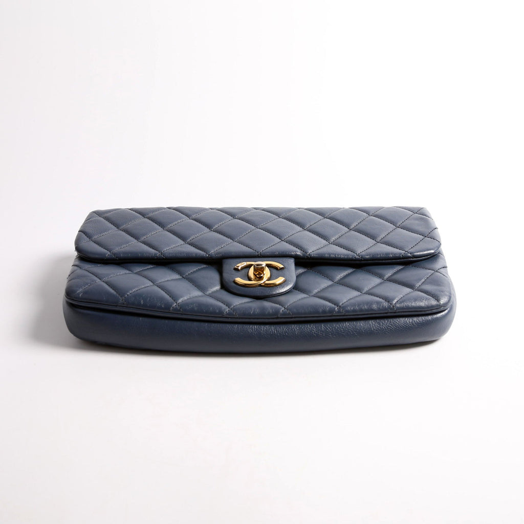 CC Crown Flap Bag Lambskin 18M Navy