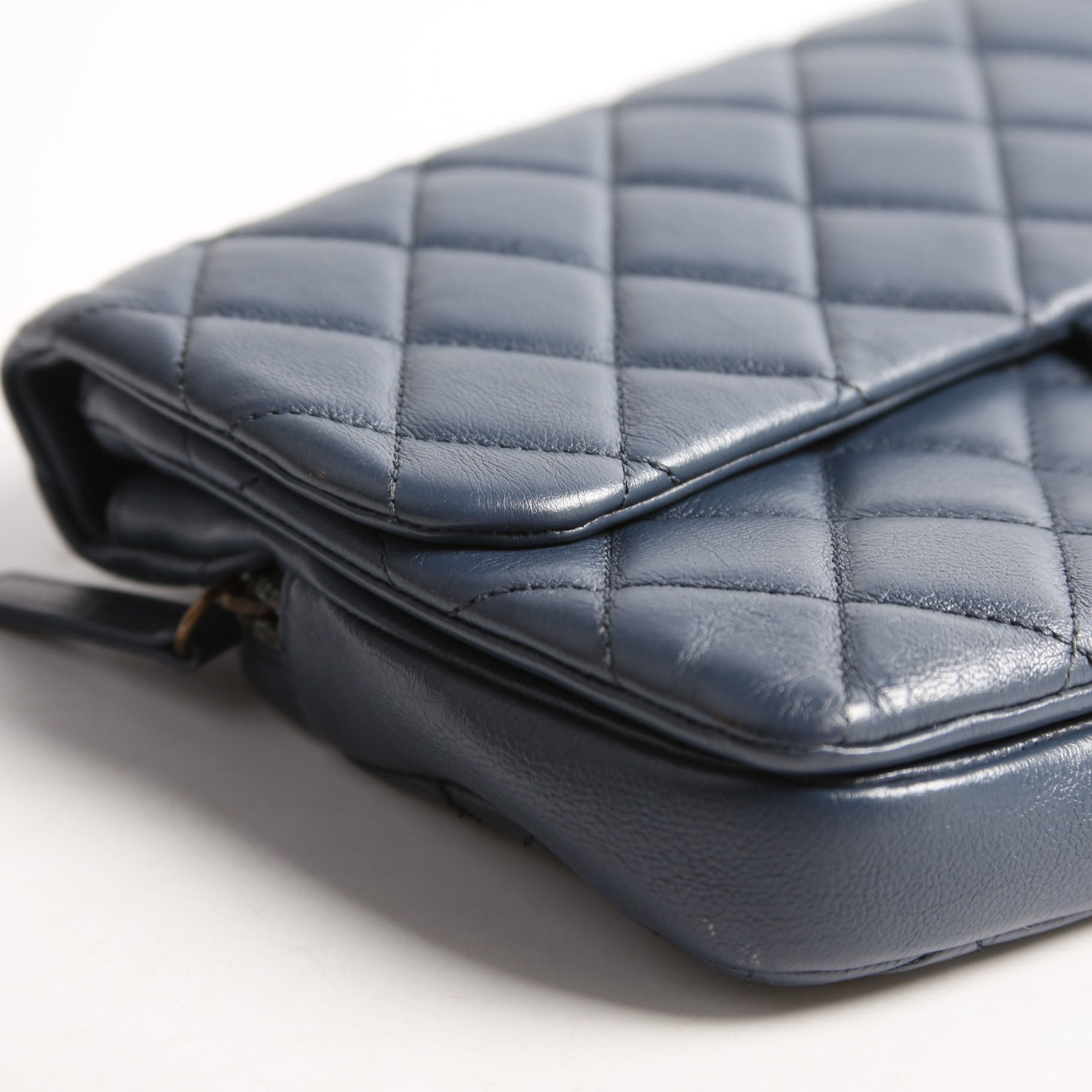 CC Crown Flap Bag Lambskin 18M Navy