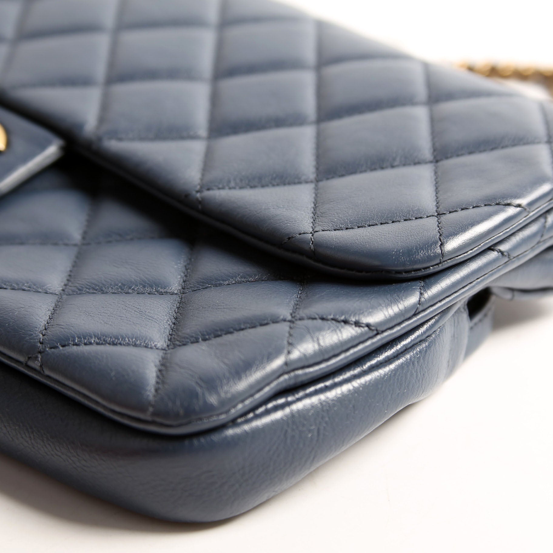 CC Crown Flap Bag Lambskin 18M Navy