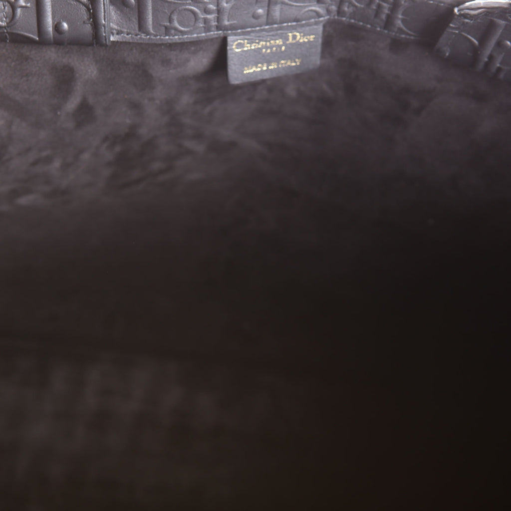 Book Tote Large Calfskin Embossed Black