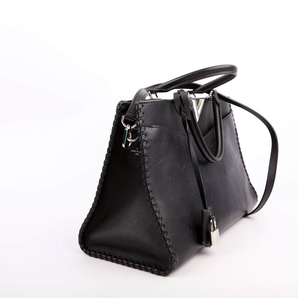 Very Zipped Tote Black