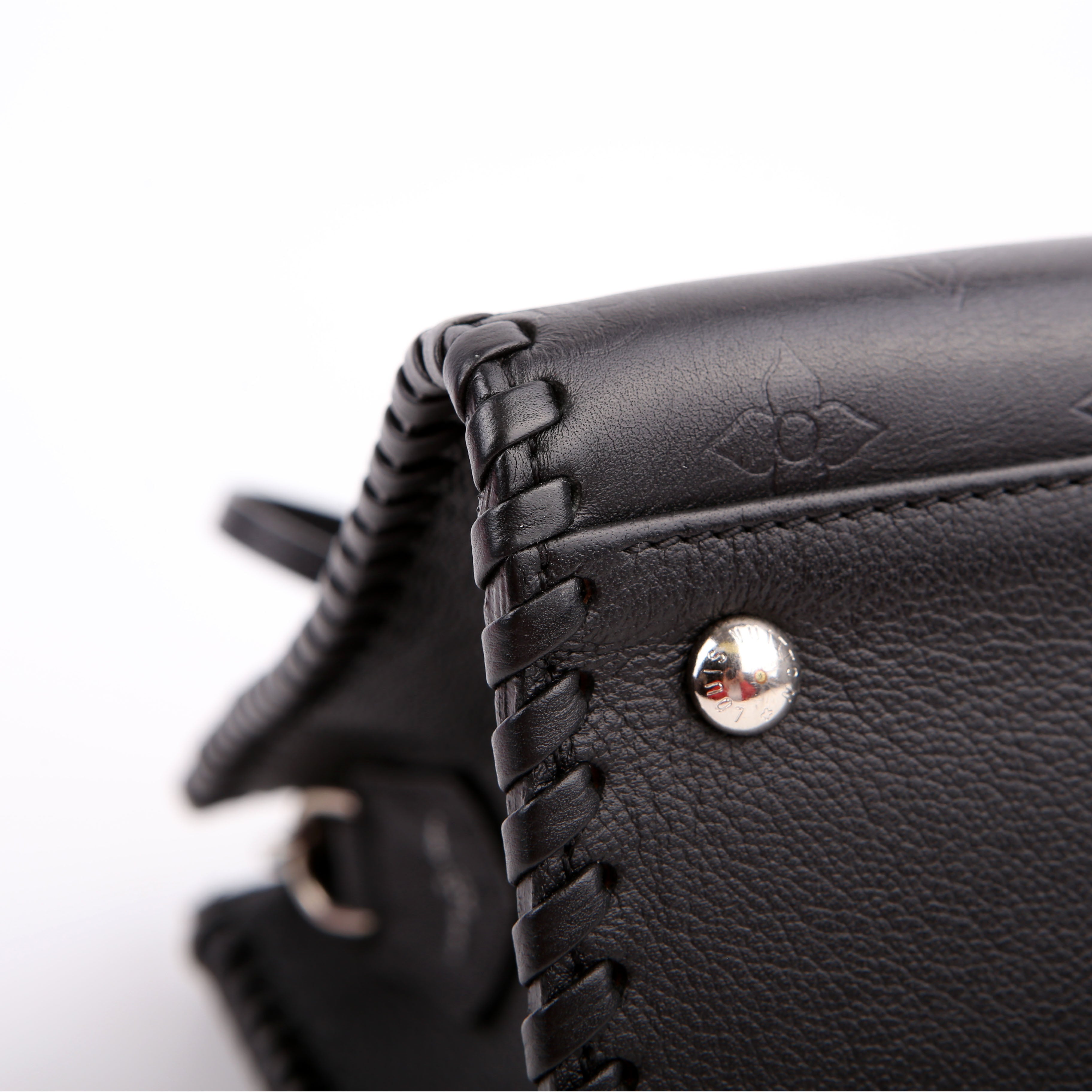 Very Zipped Tote Black