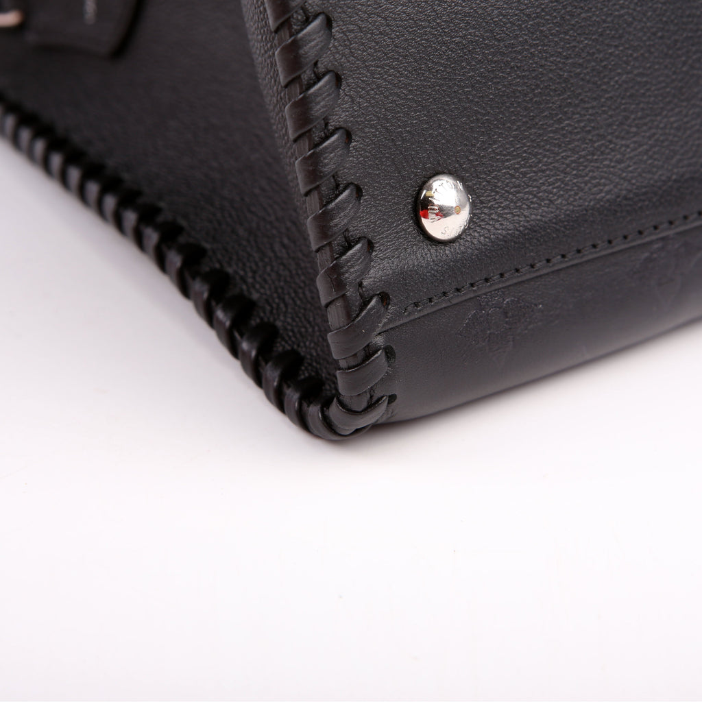 Very Zipped Tote Black