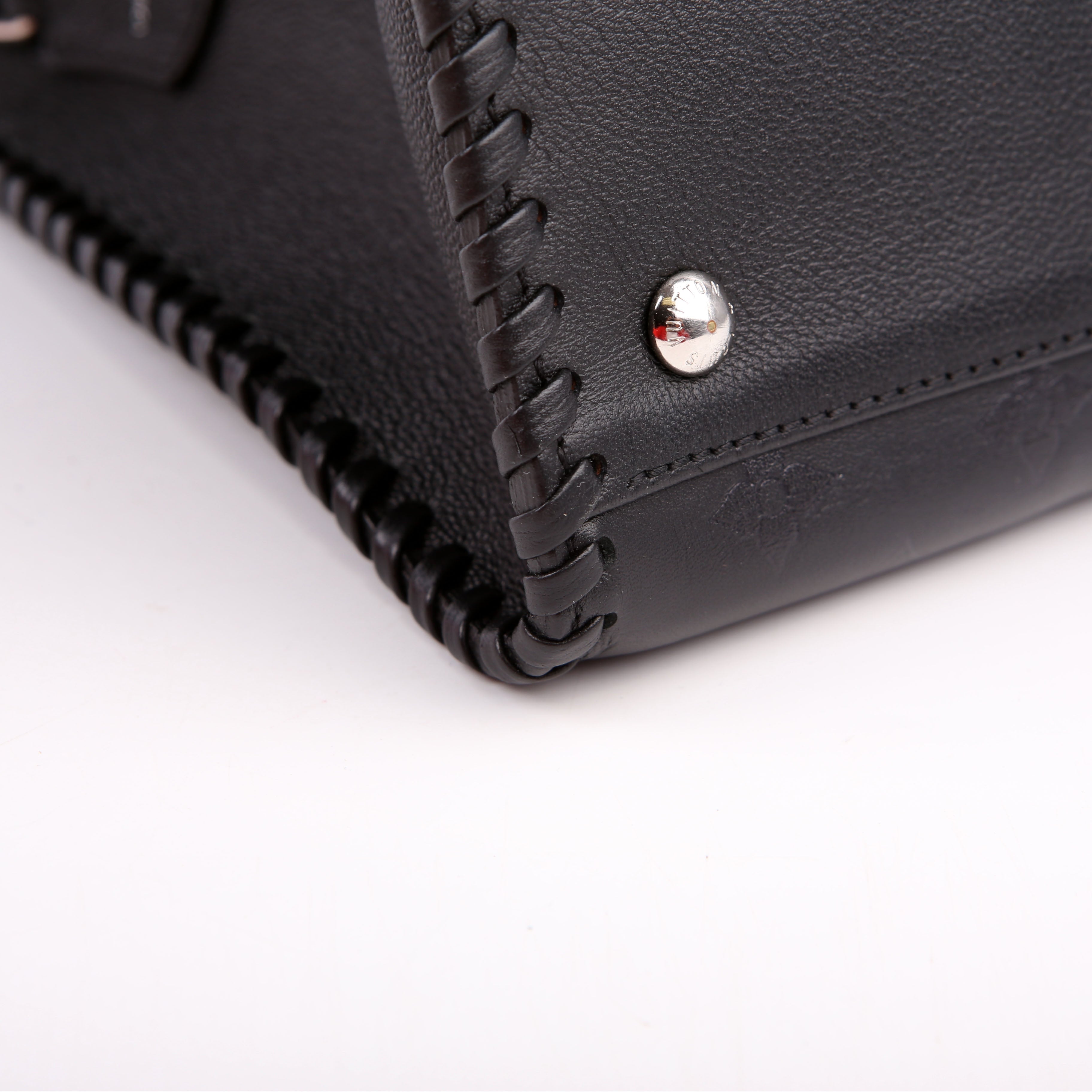 Very Zipped Tote Black