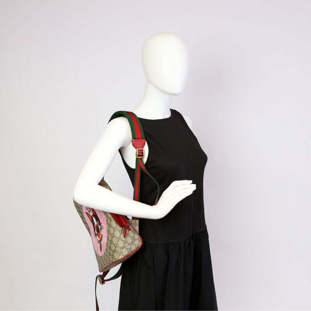 Gucci 495621 GG Supreme Bosco Backpack