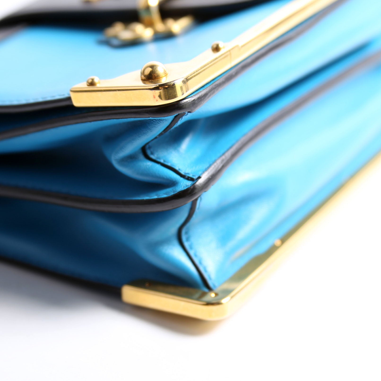 1BD045 Cahier Small Calfskin/Saff Black/Blue