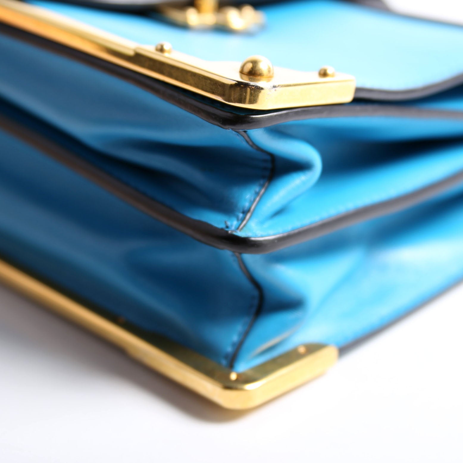 1BD045 Cahier Small Calfskin/Saff Black/Blue