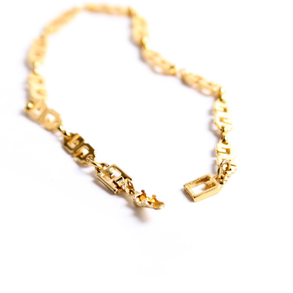 Logo Chain Link Bracelet Gold