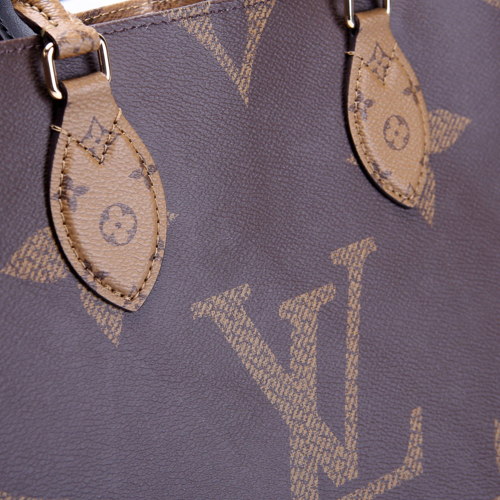 ONTHEGO MM Monogram Reversed Monogram