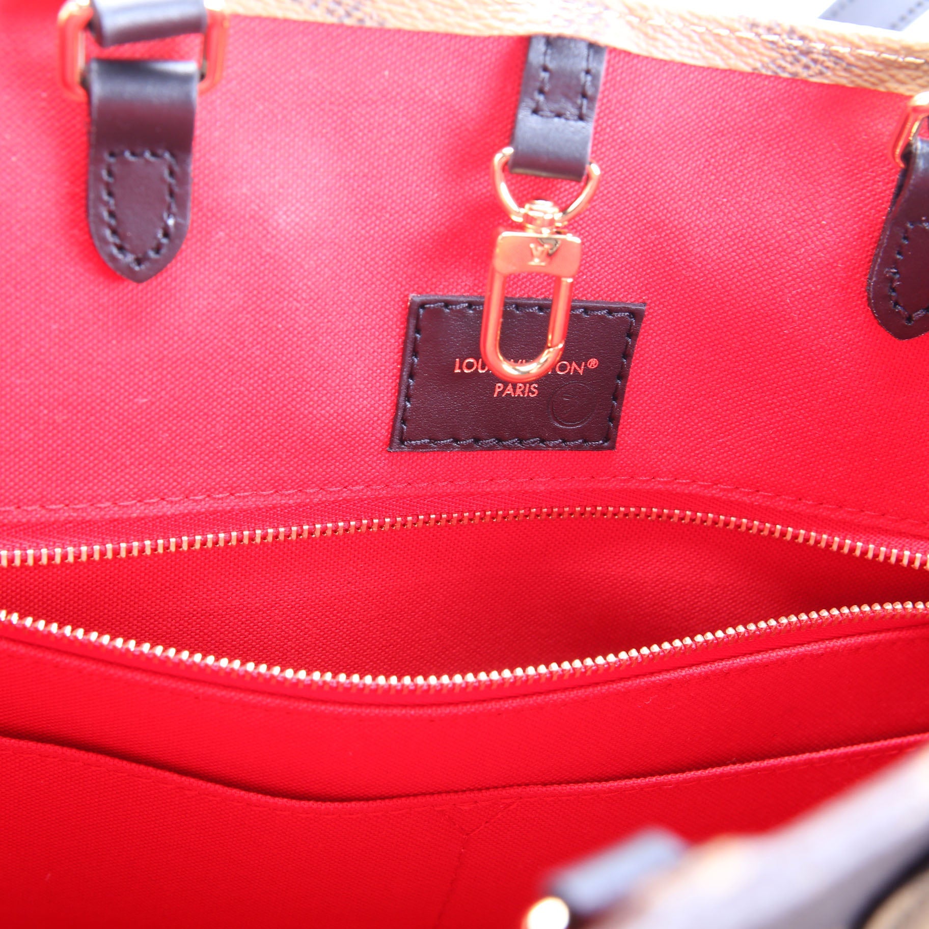 ONTHEGO MM Monogram Reversed Monogram