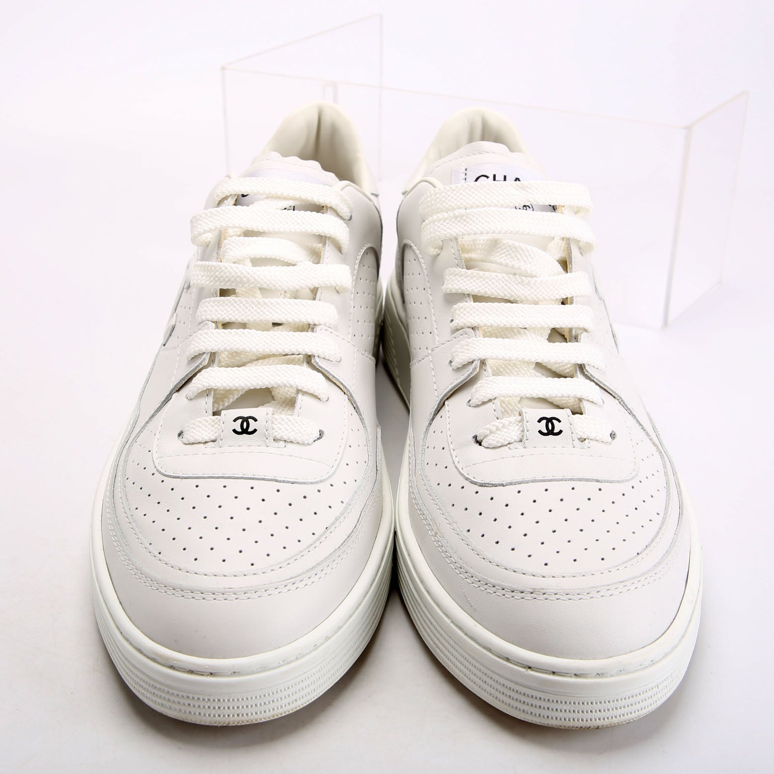 CC Logo Calfskin Sneakers Size 41 White