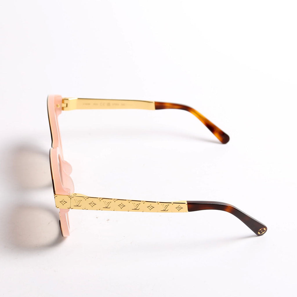 Z1858E Petit Soupcon Cat Eye