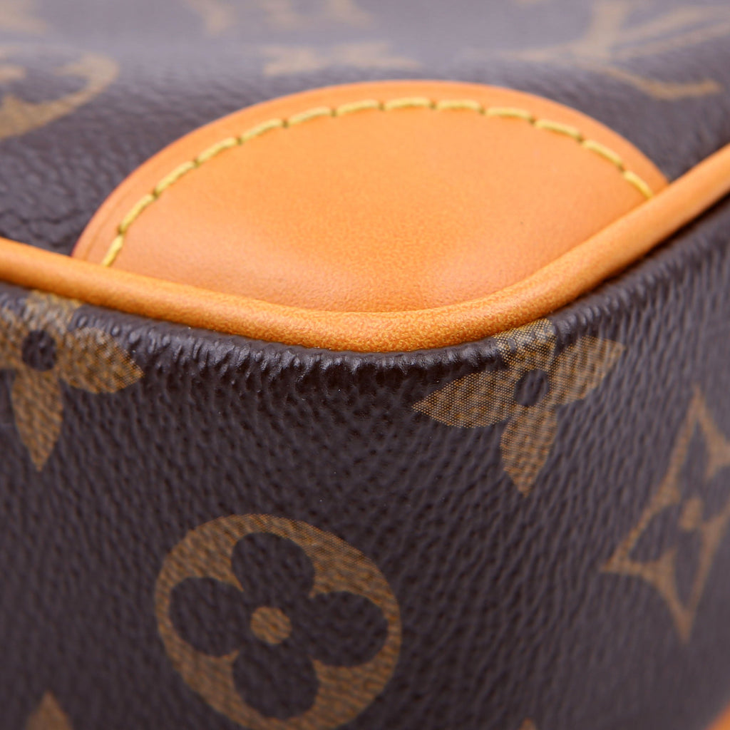 Trocadero Wearable Wallet Monogram