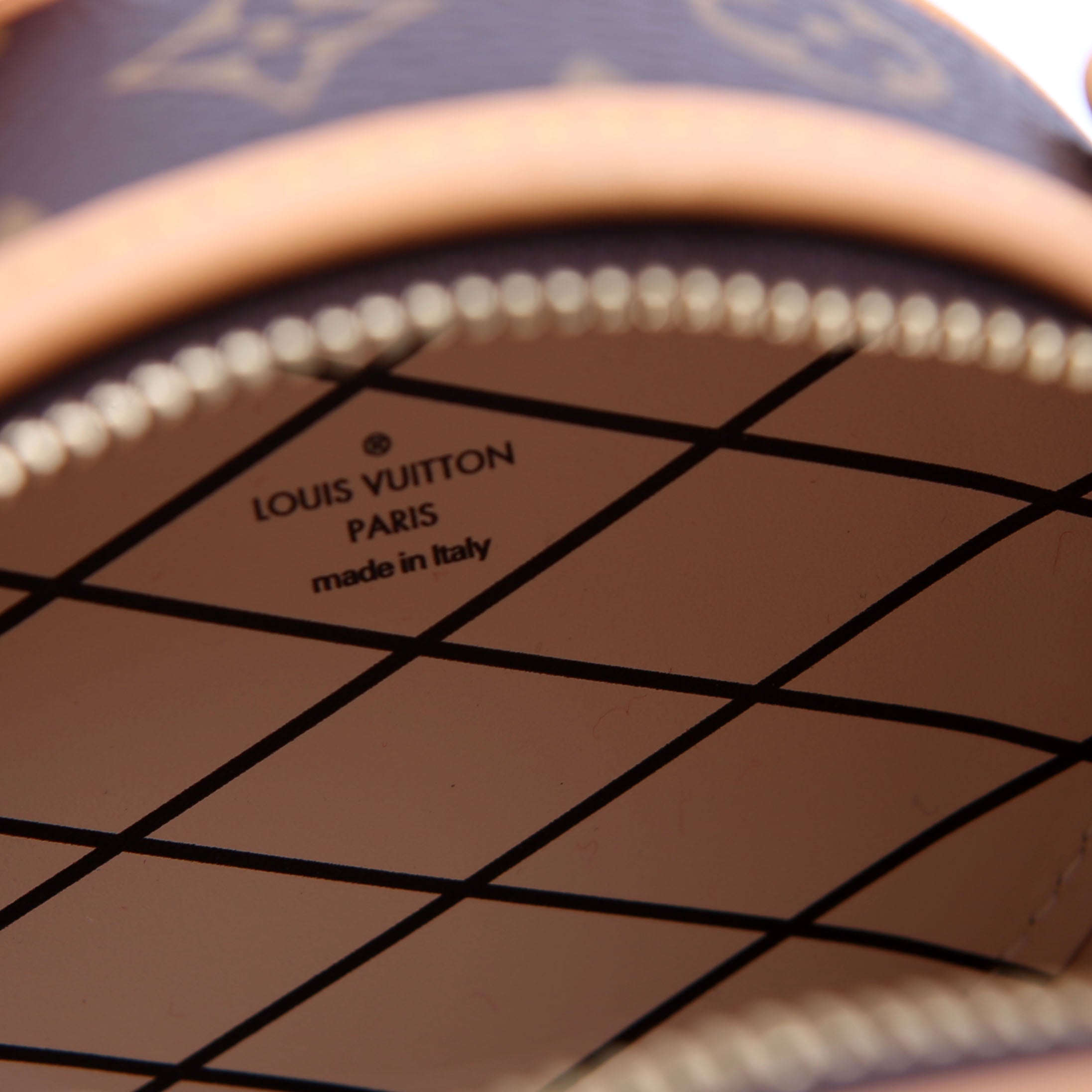 Mini Boite Chapeau Monogram
