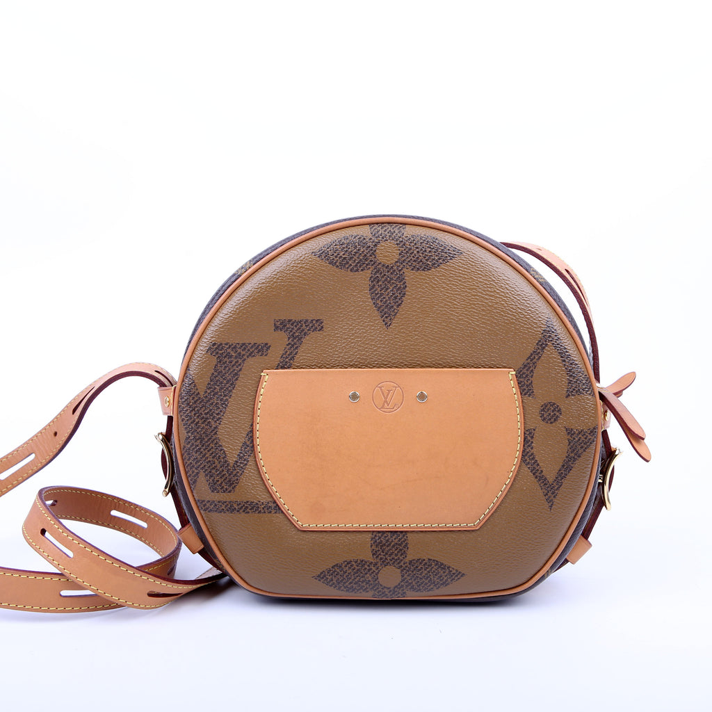 Boite Chapeau Reverse Giant Monogram