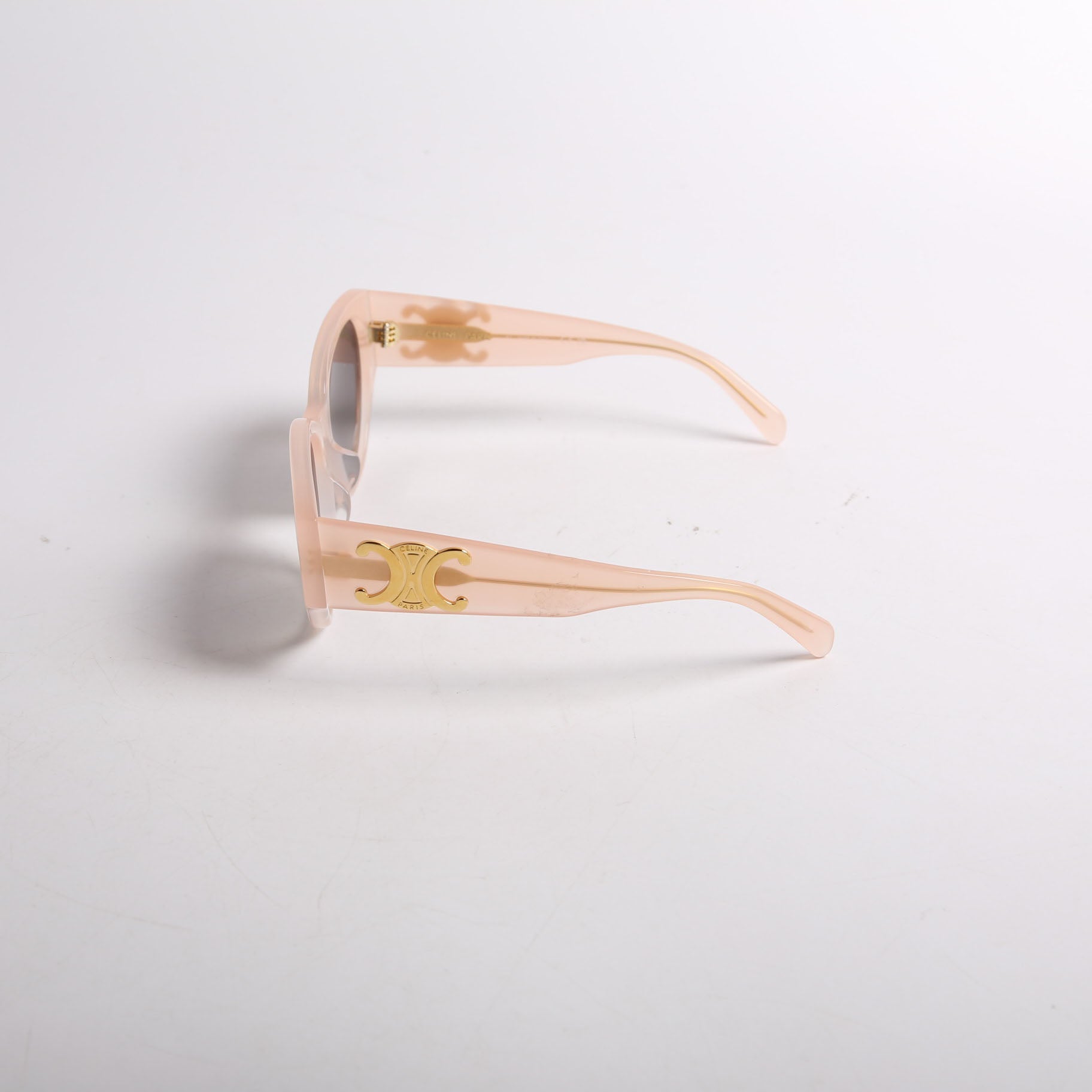 CL40328U Triomphe Sunglasses Pink